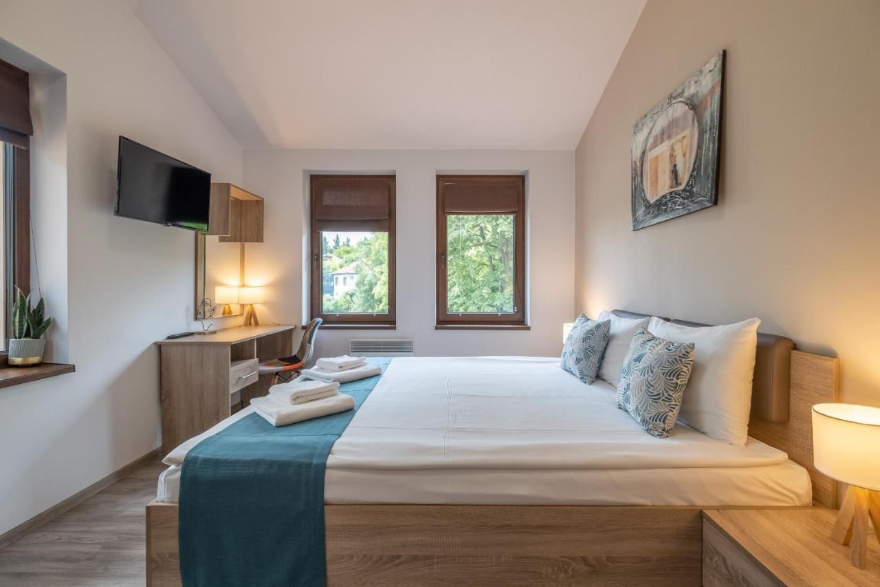 Tarnovgrad Apartments - Free Parking Wielkie Tyrnowo Zewnętrze zdjęcie